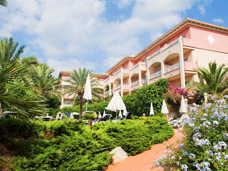 Garden Aparthotel